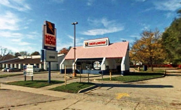 Hot n Now Hamburgers - Kentwood - 4860 S Division St (newer photo)